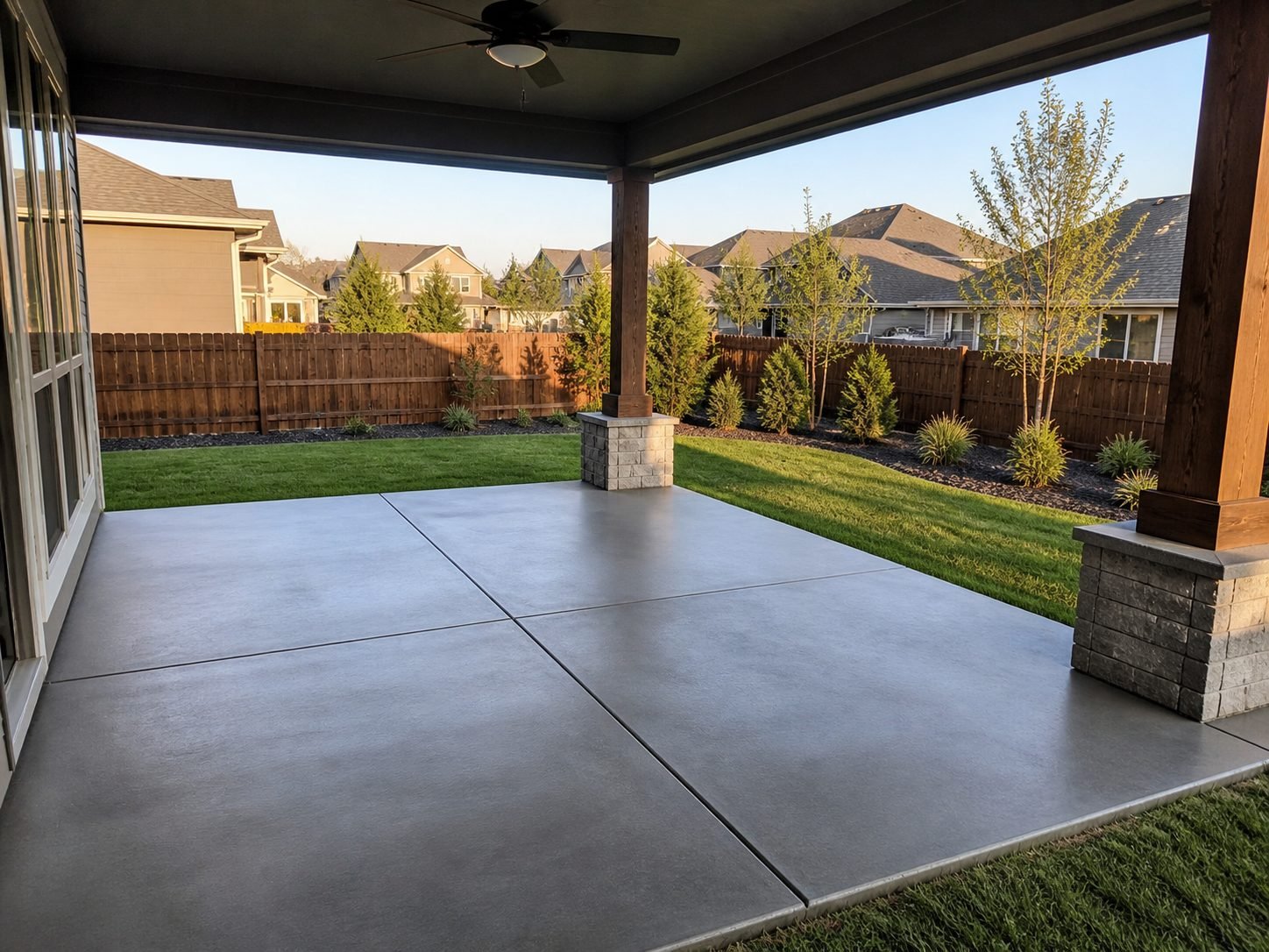 Commercial concrete surface showing thick slab and quality finishing for heavy commercial use